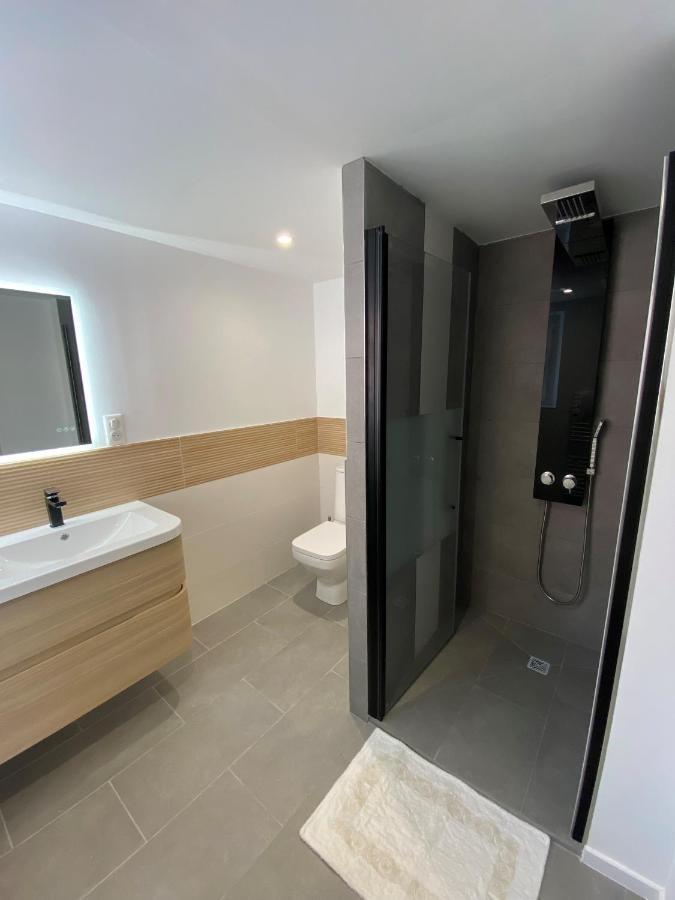 Appartement Rez De Villa Proche Port Et Plages De Sanary Dış mekan fotoğraf