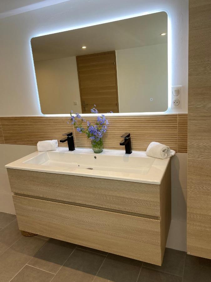 Appartement Rez De Villa Proche Port Et Plages De Sanary Dış mekan fotoğraf