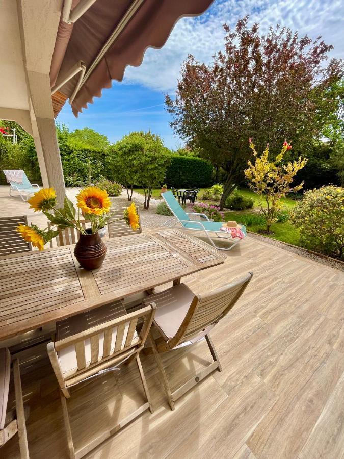 Appartement Rez De Villa Proche Port Et Plages De Sanary Dış mekan fotoğraf